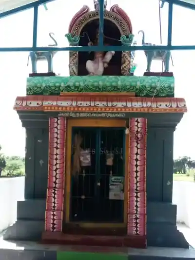 Arulmigu Kulumai Ayyanar Temple, Nallavannainkudikadu - 614205 அருள்மிகு குளுமை அய்யனார் திருக்கோயில், Nallavannainkudikadu - 614205, Thanjavur - Ancient Temple Architecture and History Image 2