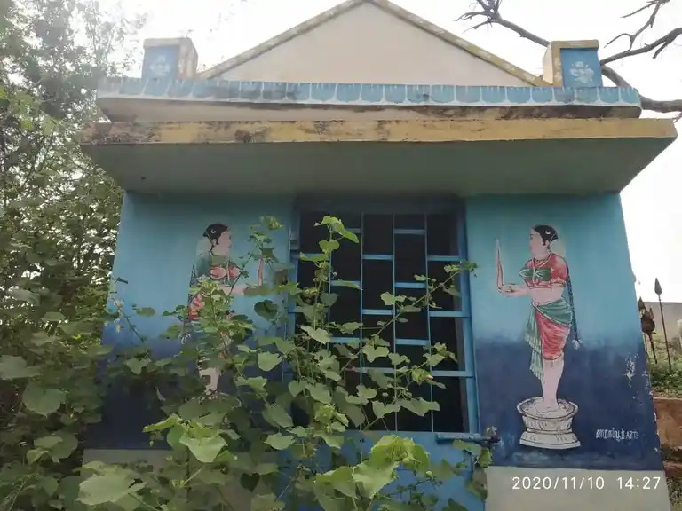 Arulmigu Kulumikaruppaswamy Temple, Ayanporuvai - 621305 Temple