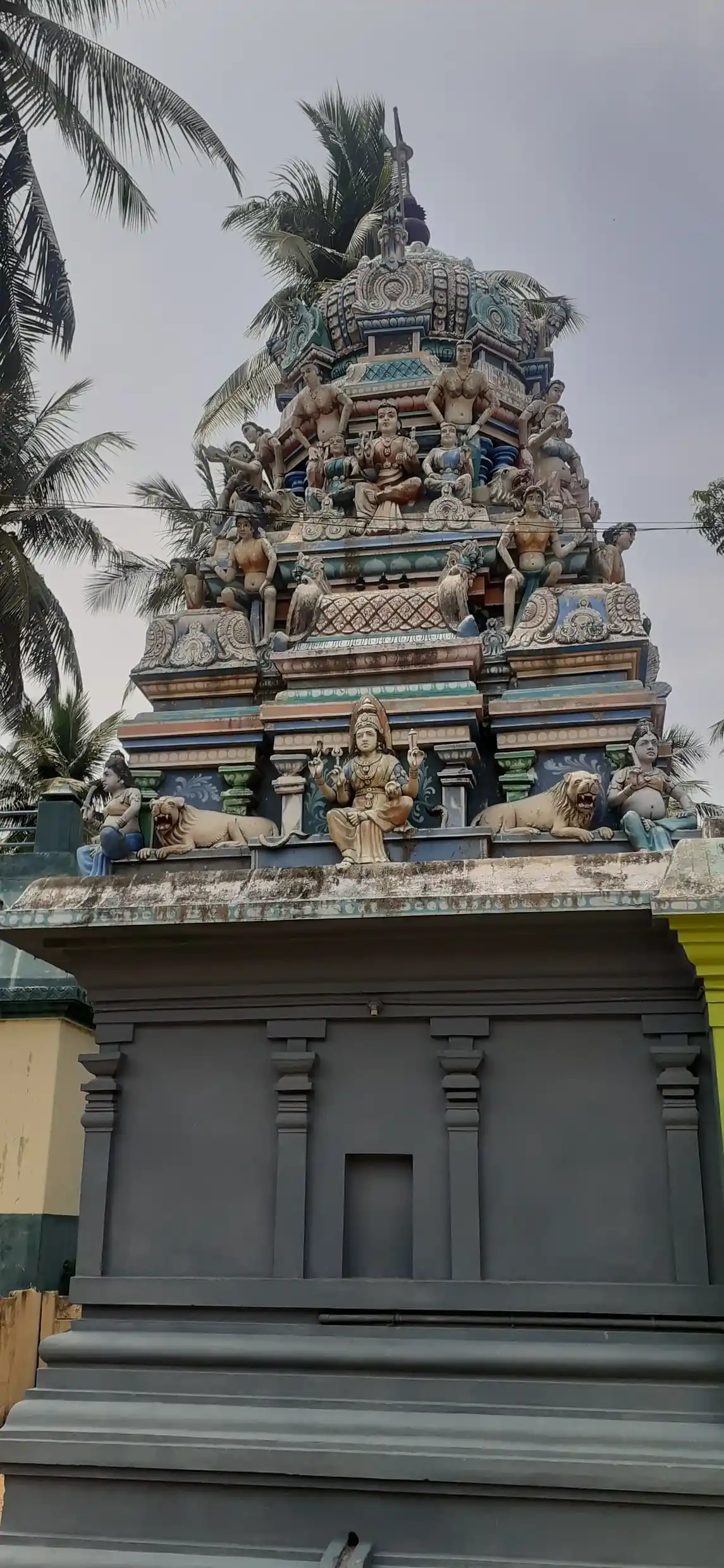 Arulmigu Kulunthalamman Temple, Valangaiman - 612804