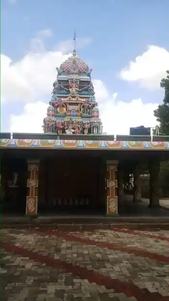 Arulmigu Kumarakadavul Entra Subramaniyaswamy Temple, Melakodumalur - 623601 அருள்மிகு குமரக்கடவுள் என்ற சுப்பிரமணியசுவாமி திருக்கோயில், Melakodumalur - 623601, Ramanathapuram - Ancient Temple Architecture and History Image 4