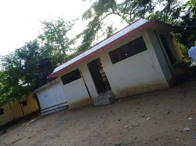 Arulmigu Kumaran Temple, Kodimangalam - 625016 அருள்மிகு குமரன் கோயில், Kodimangalam - 625016, Madurai - Ancient Temple Architecture and History Image 2