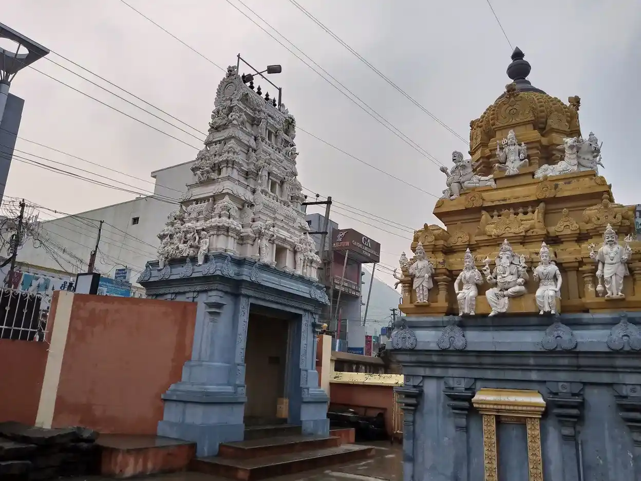 Arulmigu Kumaran Temple, Thiruvannamalai - 606601 அருள்மிகு குமரன் திருக்கோயில், Thiruvannamalai - 606601, Tiruvannamalai - Ancient Temple Architecture and History Image 6