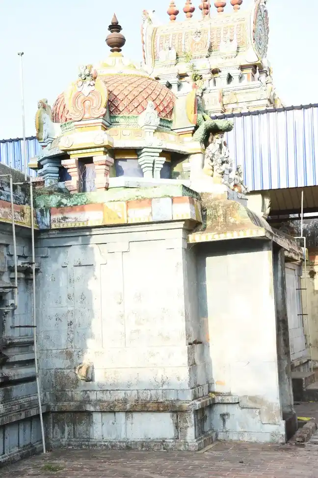 Arulmigu Kumaran Temple, Vijayapuram - 610001 Arulmigu Kumaran Temple, Vijayapuram - 610001, Thiruvarur - Ancient Temple Architecture and History Image 3