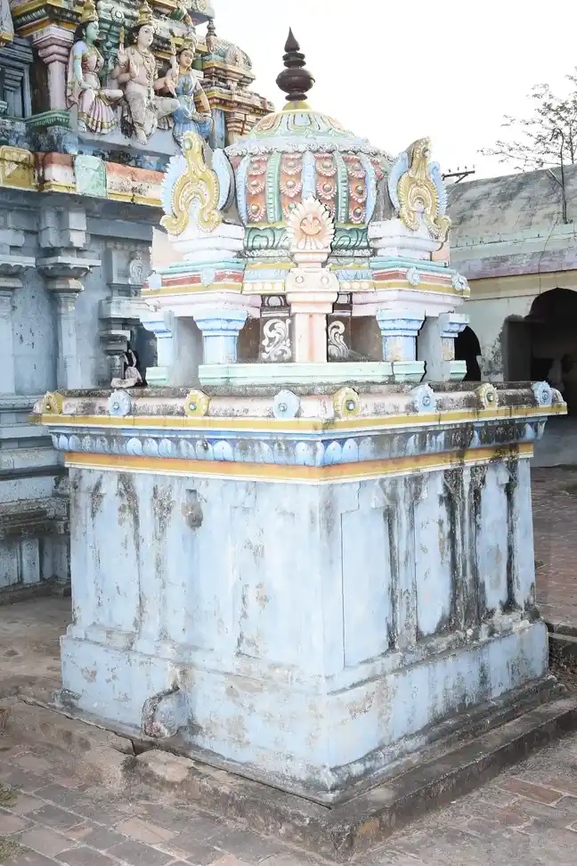 Arulmigu Kumaran Temple, Vijayapuram - 610001 Arulmigu Kumaran Temple, Vijayapuram - 610001, Thiruvarur - Ancient Temple Architecture and History Image 5