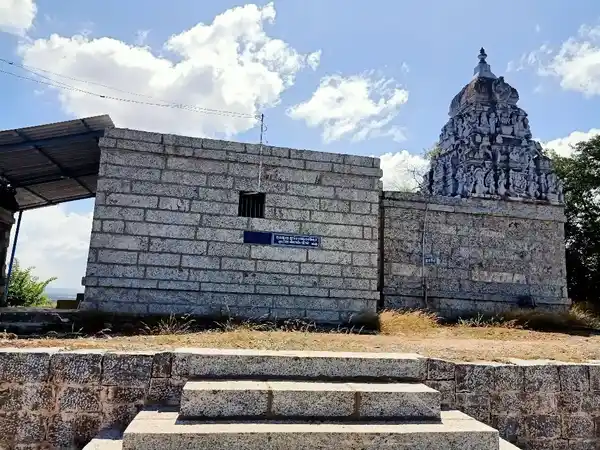 Arulmigu Kumarasubramania Bramma Lingeswarar, Mavureddypatty - 637212 அருள்மிகு பிரம்மலிங்கேஸ்வரர் குமாரசுப்ரமணியர் திருக்கோயில், மாவுரெட்டிபட்டி - 637212, Namakkal - Ancient Temple Architecture and History Image 2