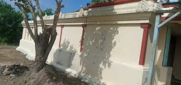 Arulmigu Kumariamman Temple, Centre Of The Village, Medur - 601204 Arulmigu Kumariamman Temple, Centre Of The Village, Medur - 601204, Tiruvallur - Ancient Temple Architecture and History Image 7