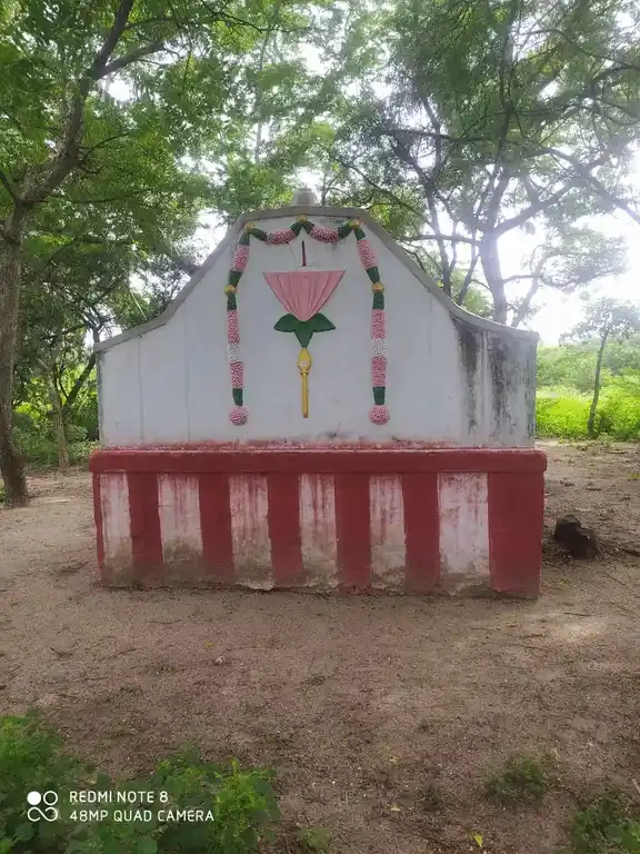 Arulmigu Kumbam Perumal Temple, T.Kokulam - 625022 Arulmigu Kumbam Perumal Temple, T.Kokulam - 625022, Madurai - Ancient Temple Architecture and History Image 3