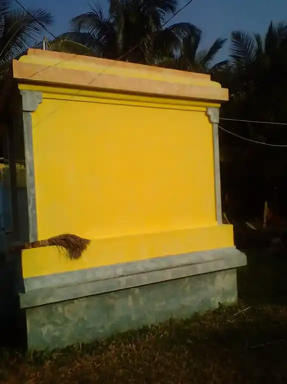 Arulmigu Kumbamman Temple, Kottur - 642114 அருள்மிகு கும்பம்மன் திருக்கோயில், கோட்டூர் - 642114, Coimbatore - Ancient Temple Architecture and History Image 2