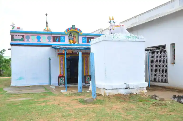 Arulmigu Kumpeswarar Temple, Asanur, Haasanur - 638401 அருள்மிகு கும்பேஸ்வரசுவாமி திருக்கோயில், ஆசனூர், Haasanur - 638401, Erode - Ancient Temple Architecture and History Image 3