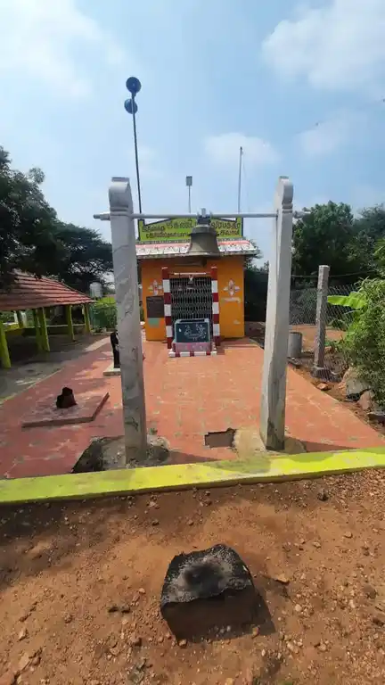 Arulmigu Kundaathi Veerasamy Temple, Kottaimedu - 623603