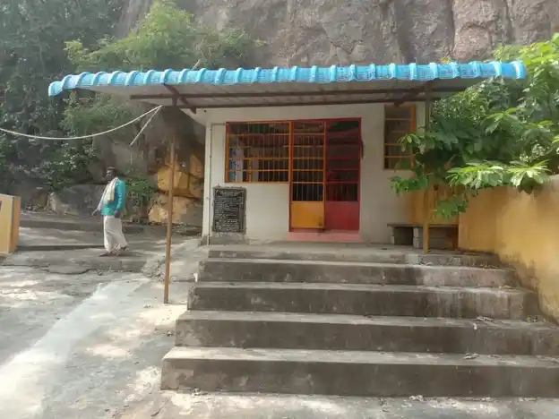 Arulmigu Kundiyamman Temple, Kovilour, Pulikkarai - 636808 Arulmigu Kundiyamman Temple, கோவிலூர், புளிக்கரை - 636808, Dharmapuri - Ancient Temple Architecture and History Image 2