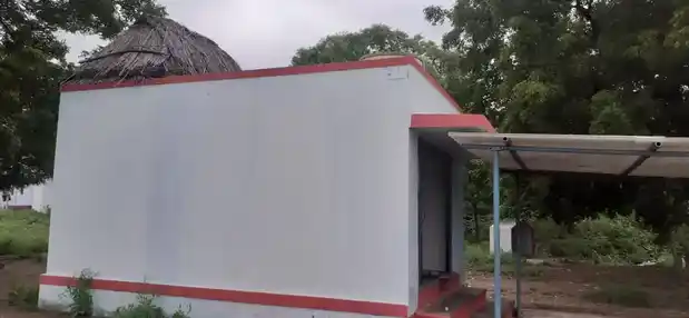 Arulmigu Kunguma Kaliyamman Temple, Aravakkuruchi - 639201 Arulmigu Kunguma Kaliyamman Temple, Aravakkuruchi - 639201, Karur - Ancient Temple Architecture and History Image 3