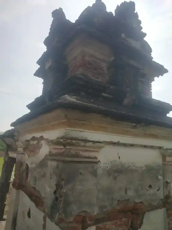 Arulmigu Kungumavalliamman Temple, T. Kalathur - 621114