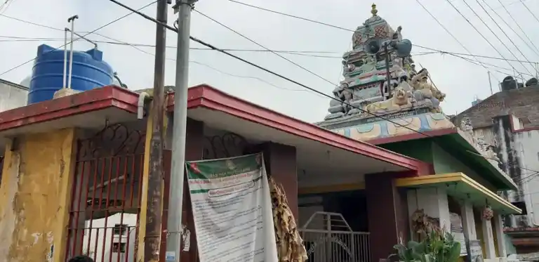 Arulmigu Kunjumarriamman Selvavinayagar Temple, Near Old Bus Stand, Salem - 636001 அருள்மிகு குஞ்சு மாரியம்மன், காளியம்மன் மற்றும் செல்வ விநாயகர் திருக்கோயில், பழைய பேருந்து நிலையம் அருகில், சேலம் - 636001, Salem - Ancient Temple Architecture and History Image 2
