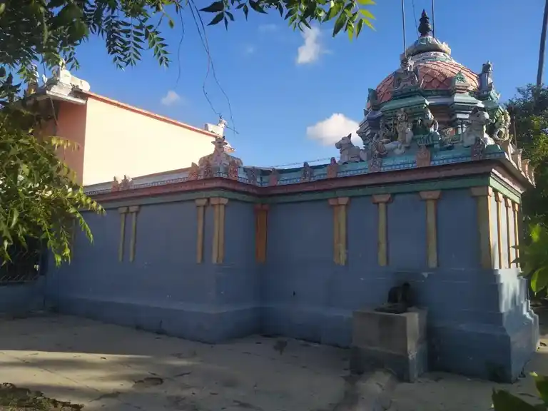Arulmigu Kunnam Ayyanar Temple, Melavannipattu, Melavannipattu - 614632 அருள்மிகு குன்னம் அய்யனார் திருக்கோயில், Melavannipattu, Melavannipattu - 614632, Thanjavur - Ancient Temple Architecture and History Image 2