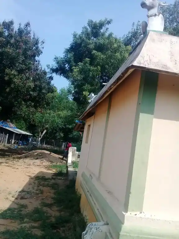 Arulmigu Kunrumalaiyan Temple, Arakkattalai - 621701 Arulmigu Kunrumalaiyan Temple, Arakkattalai - 621701, Ariyalur - Ancient Temple Architecture and History Image 3