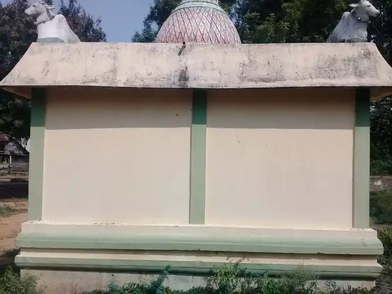 Arulmigu Kunrumalaiyan Temple, Arakkattalai - 621701 Arulmigu Kunrumalaiyan Temple, Arakkattalai - 621701, Ariyalur - Ancient Temple Architecture and History Image 4