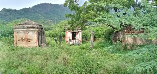 Arulmigu Kuramenikandan Sastha Temple, Vadakoor, Aralvoimozhi - 629301