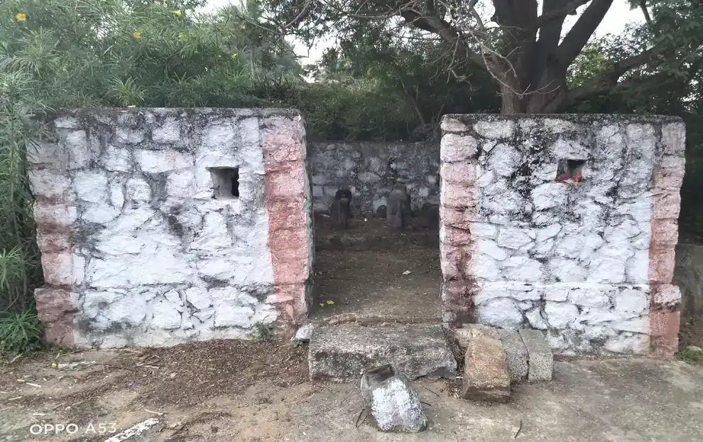 Arulmigu Kurichi Parai Kandan Sastha Temple, Aaladi, Ananthapuram - 629851 Temple