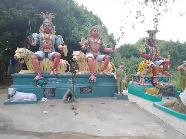 Arulmigu Kurumbai Iyyanar Temple, Karukai - 607303 அருள்மிகு குரும்பை ஐயனார் திருக்கோயில், Karukai - 607303, Cuddalore - Ancient Temple Architecture and History Image 3