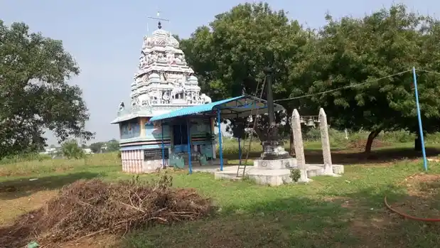 Arulmigu Kurumpudaiya Ayyanar Temple, Cettikulam - 625514