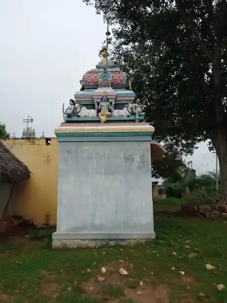 Arulmigu Kurunthadi Vinayagar Temple, Nallampillai - 621302 Arulmigu Kurunthadi Vinayagar Temple, Nallampillai - 621302, Thiruchirappalli - Ancient Temple Architecture and History Image 3