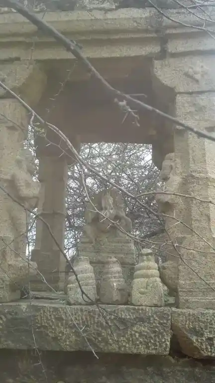 Arulmigu Kurunthodaiyar Sastha Temple, Village Out Side - 627111 Arulmigu Kurunthodaiyar Sastha Temple, Village Out Side - 627111, Tirunelveli - Ancient Temple Architecture and History Image 3