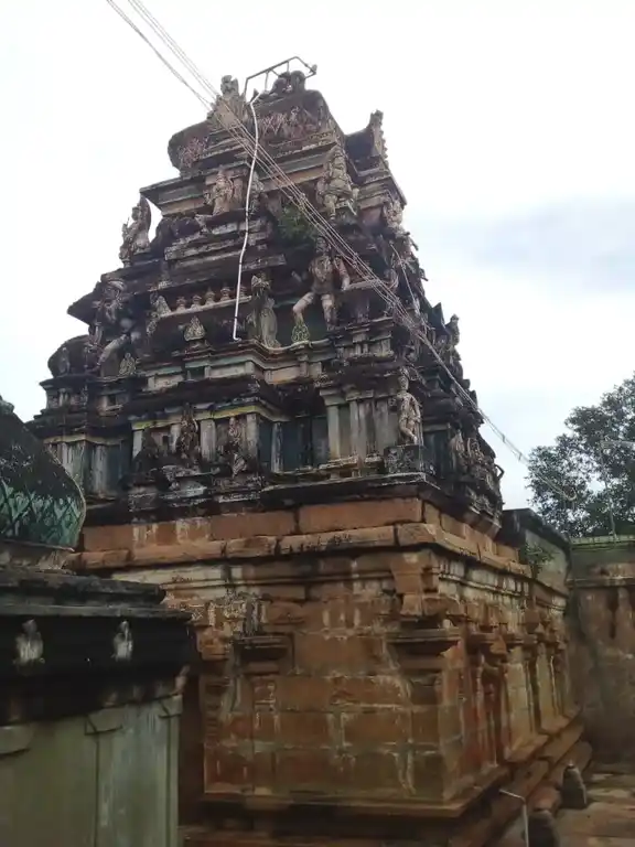 Arulmigu Kurunthudaya Ayyanar Temple, Aranmanaipatti - 622503