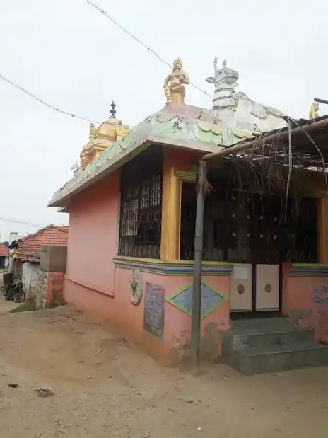 Arulmigu Kurupatti Basuveswarar Temple, Saragapalli - 635114 அருள்மிகு குருபட்டி பசுவேஸ்வரர் திருக்கோயில், Saragapalli - 635114, Krishnagiri - Ancient Temple Architecture and History Image 6