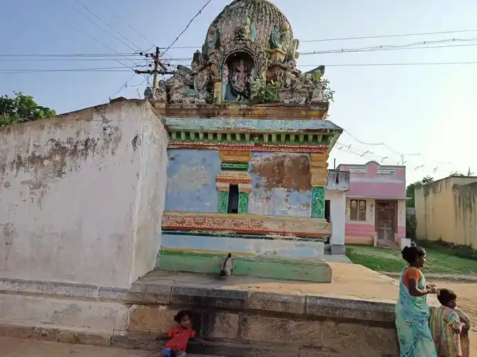 Arulmigu Kuthaandavar Mariyamman Temple, Nariyamangalam - 604601 அருள்மிகு கூத்தாண்டவர் மாரியம்மன் திருக்கோயில், Nariyamangalam, Nariyamangalam - 604601, Tiruvannamalai - Ancient Temple Architecture and History Image 7