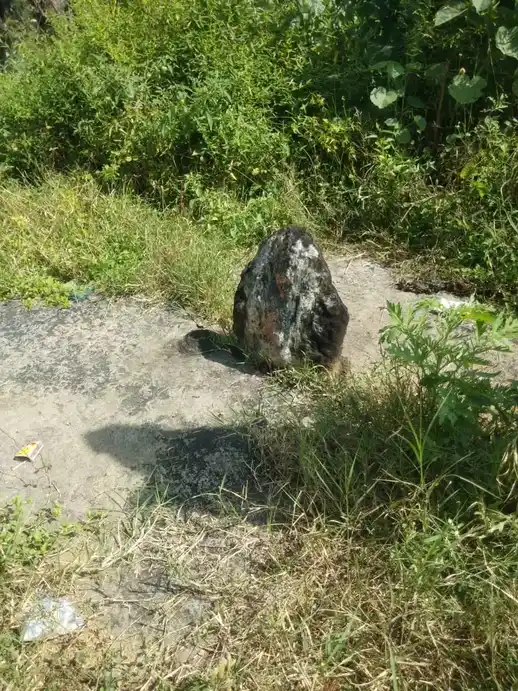 Arulmigu Kuthandavar Temple, Near Pochampalli, Mayalampatti - 635206 அருள்மிகு கூத்தாண்டவர் திருக்கோயில், Near Pochampalli, Mayalampatti - 635206, Krishnagiri - Ancient Temple Architecture and History Image 4