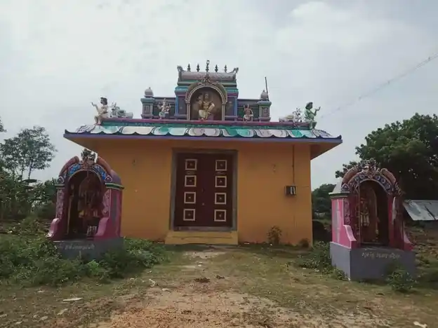 Arulmigu Kuthaperumal Ayyanar Temple, Narasingamangalam - 612804 அருள்மிகு கூத்த பெருமாள் அய்யனார் திருக்கோயில், நரசிங்கமங்கலம் - 612804, Thanjavur - Ancient Temple Architecture and History Image 2