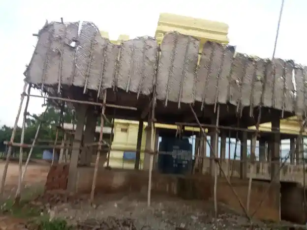Arulmigu Kuthirai Malai Perumal Temple, Elumalai - 625535 Arulmigu Kuthirai Malai Perumal Temple, Elumalai - 625535, Madurai - Ancient Temple Architecture and History Image 2