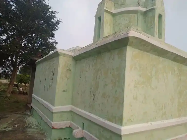 Arulmigu Kuttathu Perumal Temple, Kannivadi - 624705 அருள்மிகு குட்டத்துப்பெருமாள் திருக்கோயில், Kannivadi - 624705, Dindigul - Ancient Temple Architecture and History Image 2