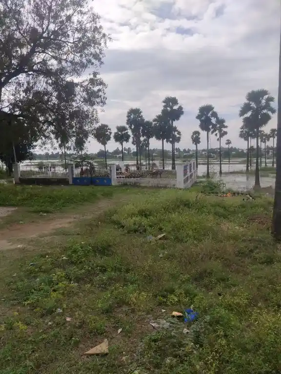 Arulmigu Kutthalamman Temple, Amarakundhi - 636503