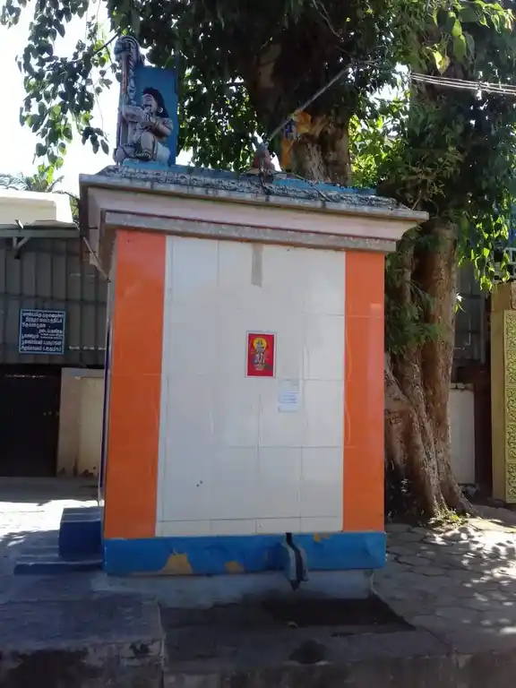 Arulmigu Kuttrallanangaiamman Temple, Near Kalyana Mandapam, Keelapuliyoor, Tenkasi - 627811