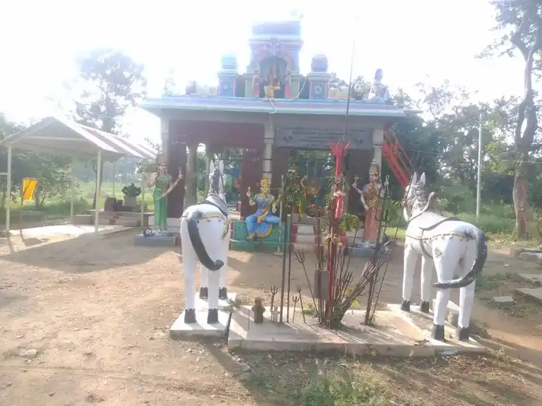 Arulmigu Kuval Mariamman Temple, Balajangamanahalli - 636807 அருள்மிகு கூவல் மாரியம்மன் திருக்கோயில், Balajangamanahalli - 636807, Dharmapuri - Ancient Temple Architecture and History Image 2