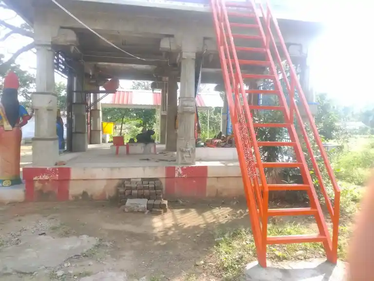 Arulmigu Kuval Mariamman Temple, Balajangamanahalli - 636807 அருள்மிகு கூவல் மாரியம்மன் திருக்கோயில், Balajangamanahalli - 636807, Dharmapuri - Ancient Temple Architecture and History Image 3