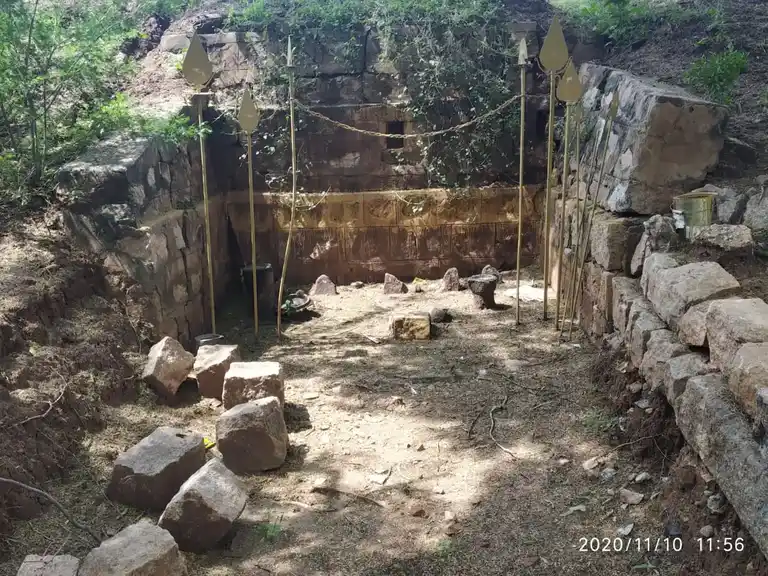 Arulmigu Kuzhumi Karuppuswamy Temple, Pazhuvanji - 621305