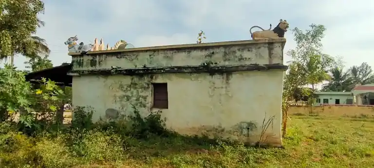 Arulmigu Laalikal Thimmarayaswamy Temple, Udhanapalli, Laalikal - 635119 Arulmigu Laalikal Thimmarayaswamy Temple, Udhanapalli, Laalikal - 635119, Krishnagiri - Ancient Temple Architecture and History Image 4