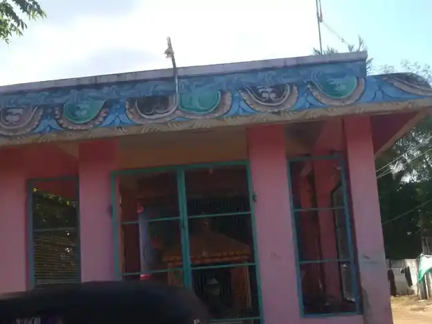 Arulmigu Lahshmi Narayanaperumal Temple, Thenkarai - 609701 அருள்மிகு லெட்சுமி நாராயணப்பெருமாள் திருக்கோயில், Thenkarai - 609701, Nagapattinam - Ancient Temple Architecture and History Image 2