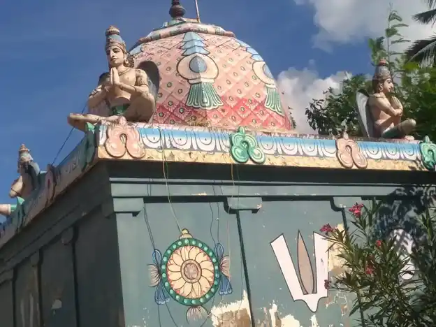 Arulmigu Lahshmi Narayanaperumal Temple, Thenkarai - 609701 அருள்மிகு லெட்சுமி நாராயணப்பெருமாள் திருக்கோயில், Thenkarai - 609701, Nagapattinam - Ancient Temple Architecture and History Image 4