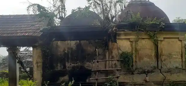 Arulmigu Lakhsmi Narayana Perumal Temple, Korkai - 609203 Temple