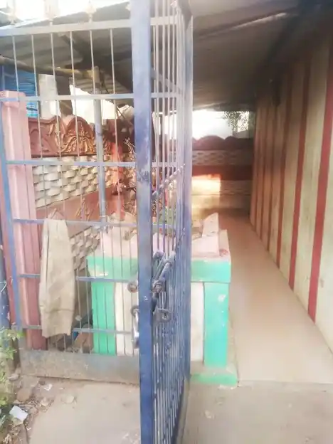 Arulmigu Lakshathopu Hanumar Temple, Thanjavur - 613004 அருள்மிகு லெட்சதோப்பு ஹனுமார் திருக்கோயில், Thanjavur - 613004, Thanjavur - Ancient Temple Architecture and History Image 3