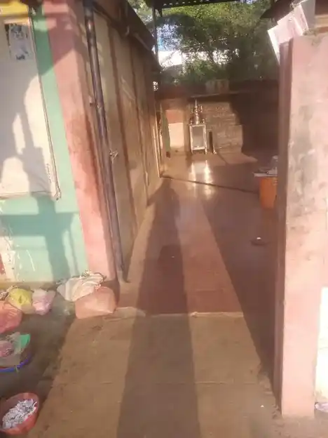 Arulmigu Lakshathopu Hanumar Temple, Thanjavur - 613004 அருள்மிகு லெட்சதோப்பு ஹனுமார் திருக்கோயில், Thanjavur - 613004, Thanjavur - Ancient Temple Architecture and History Image 4