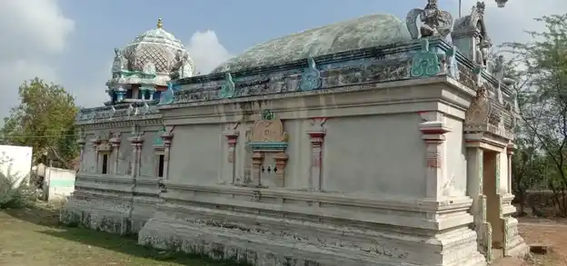Arulmigu Lakshimi Narayana Perumal Temple, Guru Manangudi - 611104 அருள்மிகு லெட்சுமி நாராயணப்பெருமாள் திருக்கோயில், Guru Manangudi - 611104, Nagapattinam - Ancient Temple Architecture and History Image 7