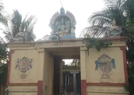 Arulmigu Lakshiminarayanaperumal Temple, Eraiyur - 607201 அருள்மிகு லட்சுமிநாராயணப்பெருமாள் திருக்கோயில், Eraiyur - 607201, Viluppuram - Ancient Temple Architecture and History Image 4