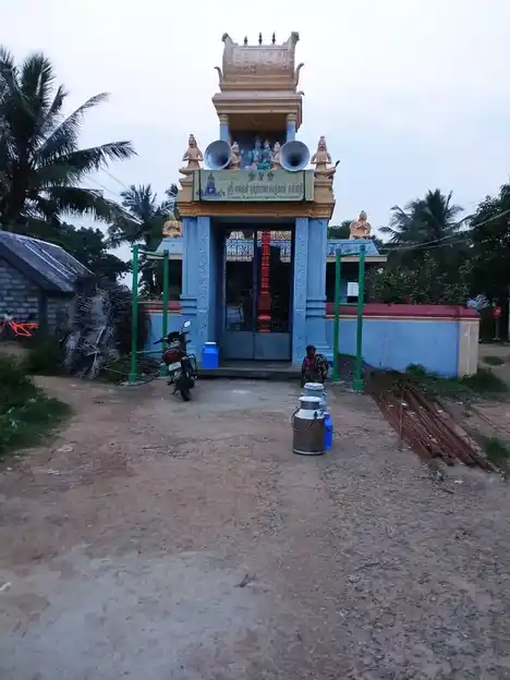 Arulmigu Lakshiminarayanaperumal Temple, Kizh Koothapaakam - 604102 அருள்மிகு லட்சுமிநாராயணப்பெருமாள் திருக்கோயில், Kizh Koothapaakam - 604102, Viluppuram - Ancient Temple Architecture and History Image 2