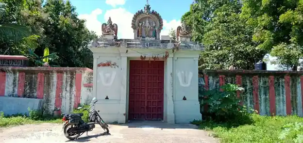 Arulmigu Lakshiminarayanaperumal Temple, Palliputhupattu - 605106 அருள்மிகு லட்சுமிநாராயணப் பெருமாள் திருக்கோயில், Palliputhupattu - 605106, Viluppuram - Ancient Temple Architecture and History Image 4