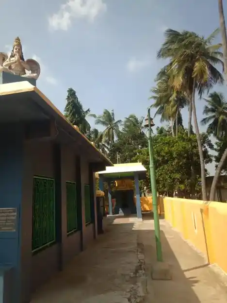 Arulmigu Lakshiminarayanaperumal Temple, Vaaniyam Palayam - 605105 அருள்மிகு லட்சுமிநாராயணப்பெருமாள் திருக்கோயில், Vaaniyam Palayam - 605105, Viluppuram - Ancient Temple Architecture and History Image 3